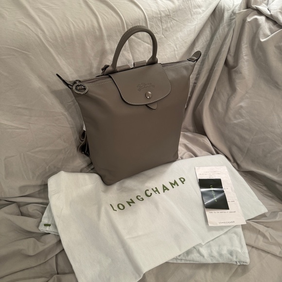 Longchamp LE PLIAGE full leather BACKPACK in Etoupe/ Turtledove - Picture 2 of 9